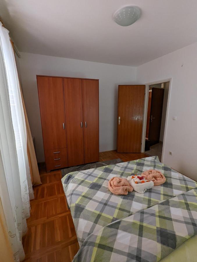 Apartment Bracic Vodice Exterior foto