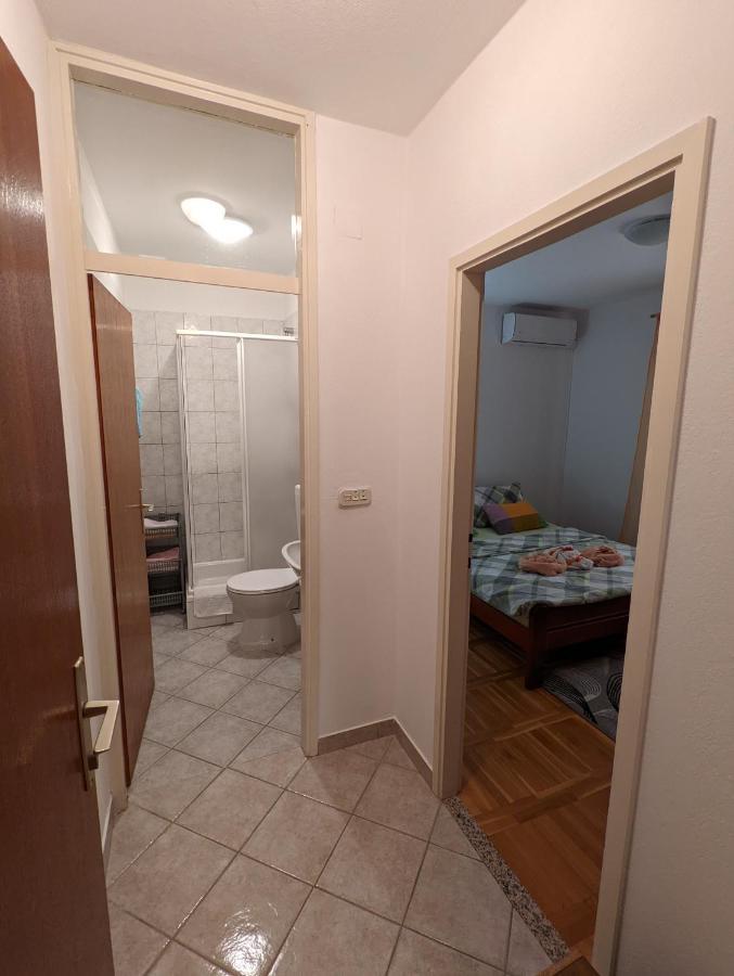 Apartment Bracic Vodice Exterior foto