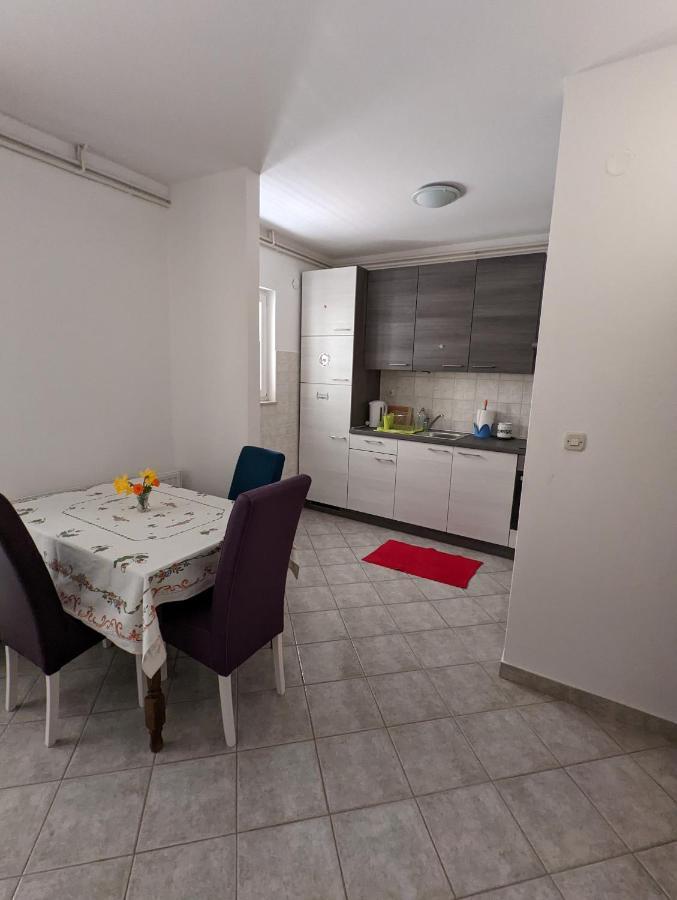 Apartment Bracic Vodice Exterior foto